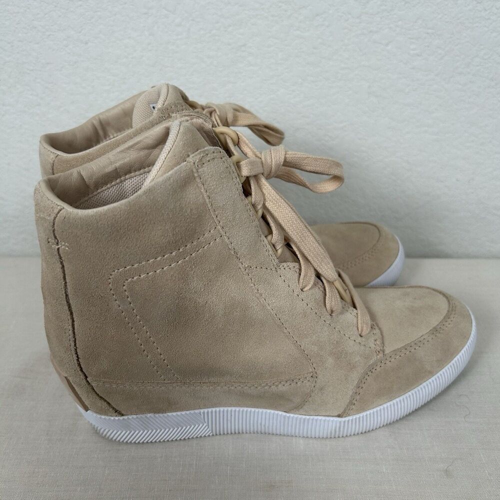 Sorel Tan Ankle Boots & Booties